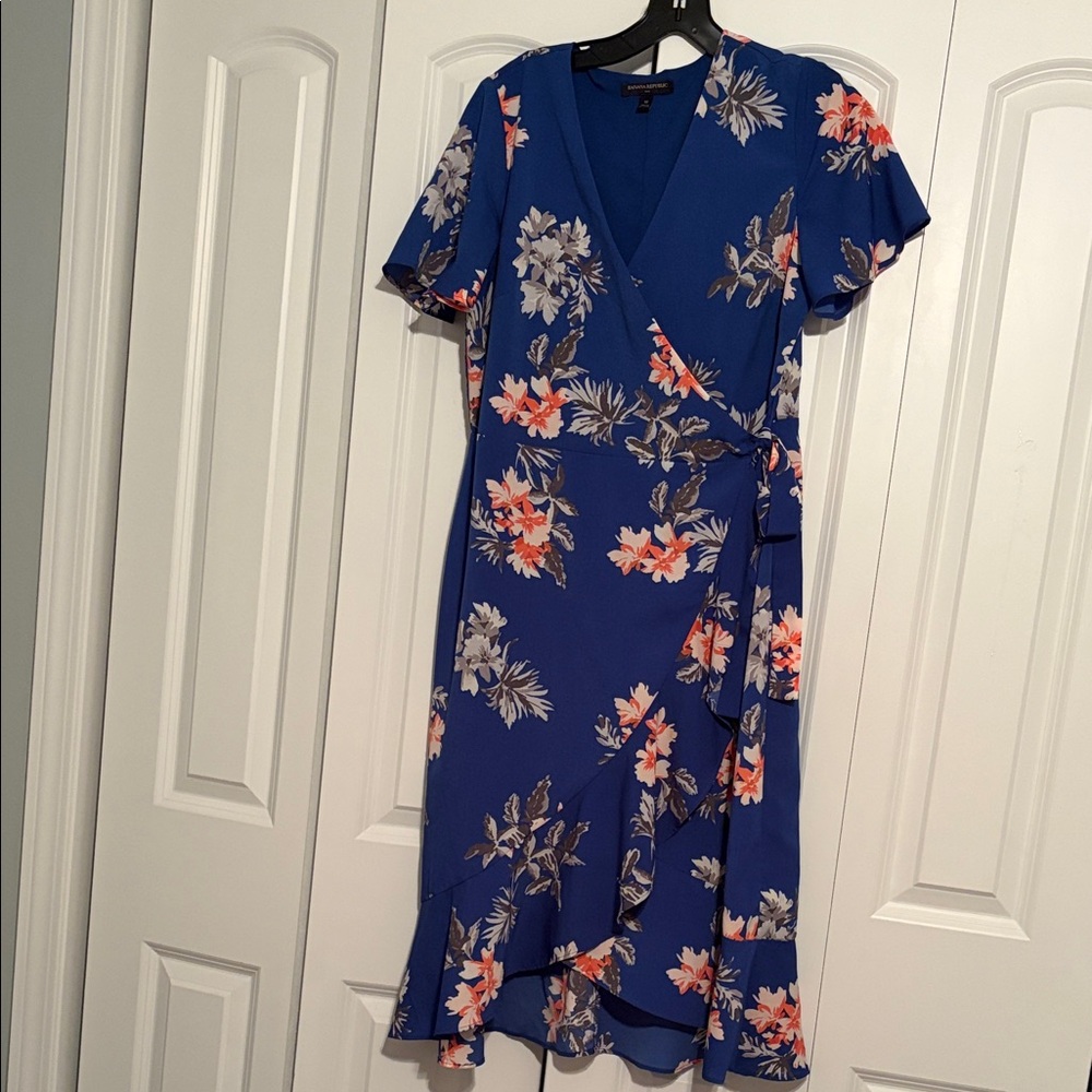 Banana Republic Blue Floral Midi Dress